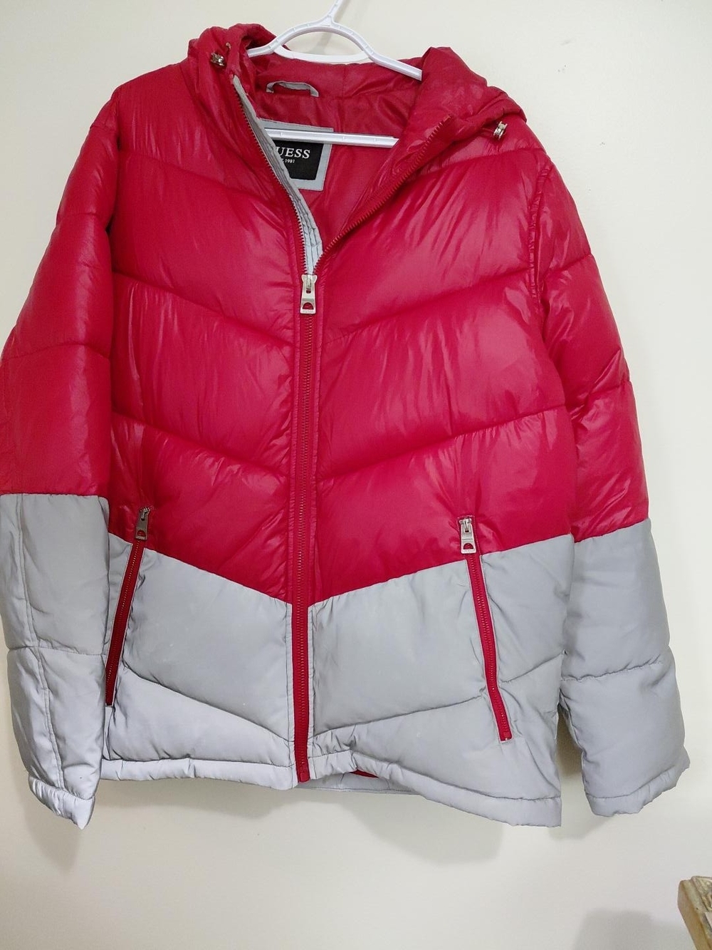 Guess Mens Red and Light Gray Hooded Puffer Jacket